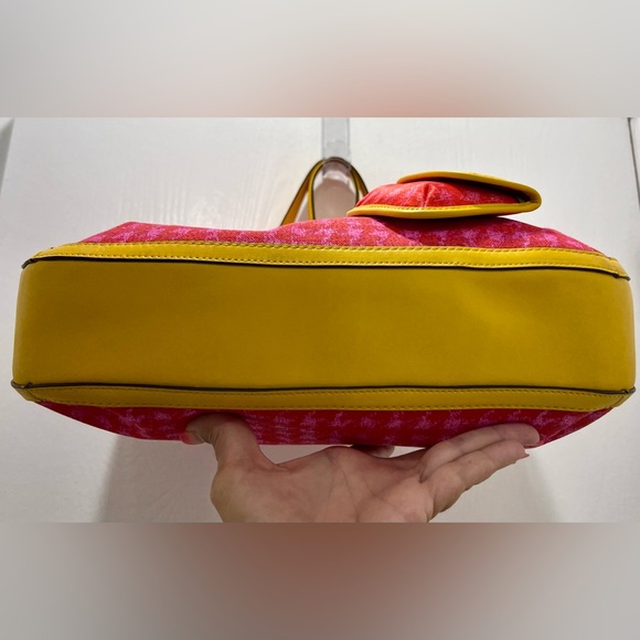 LIKE NEW!! COACH BONNIE CASHIN'' - Picture 4 of 13